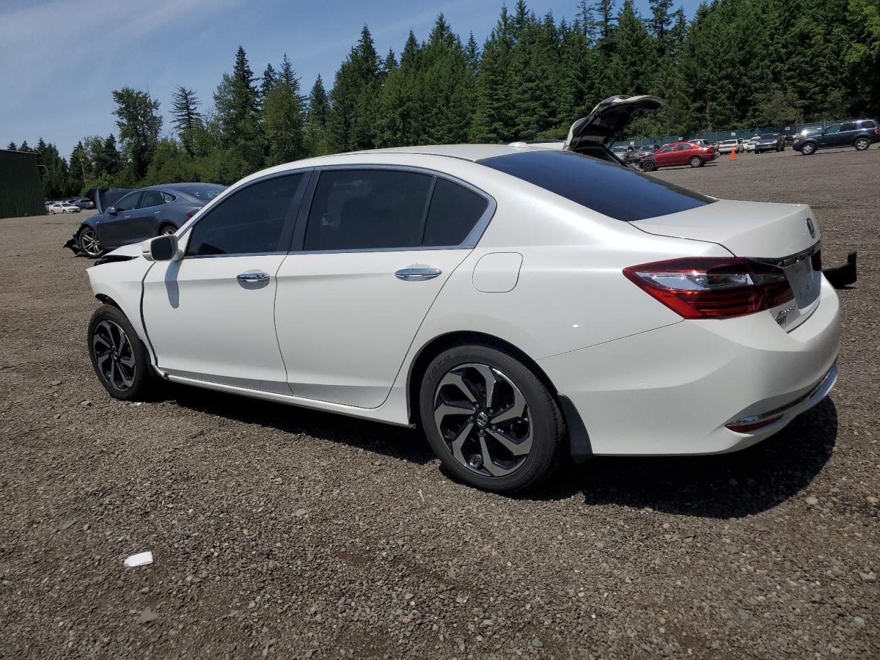 2017 Honda Accord Ex - Image 2