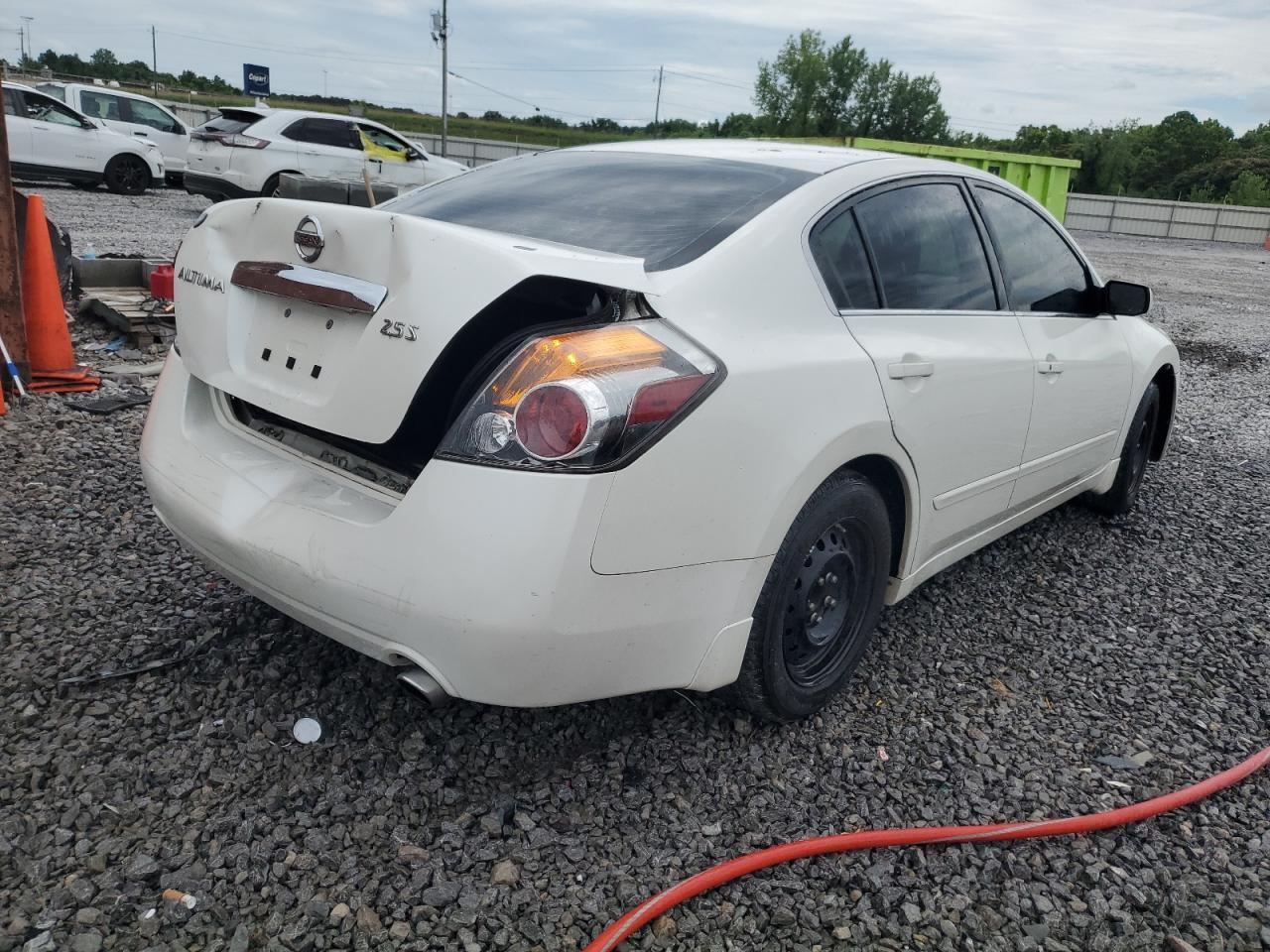 2010 Nissan Altima Base - Фото 3