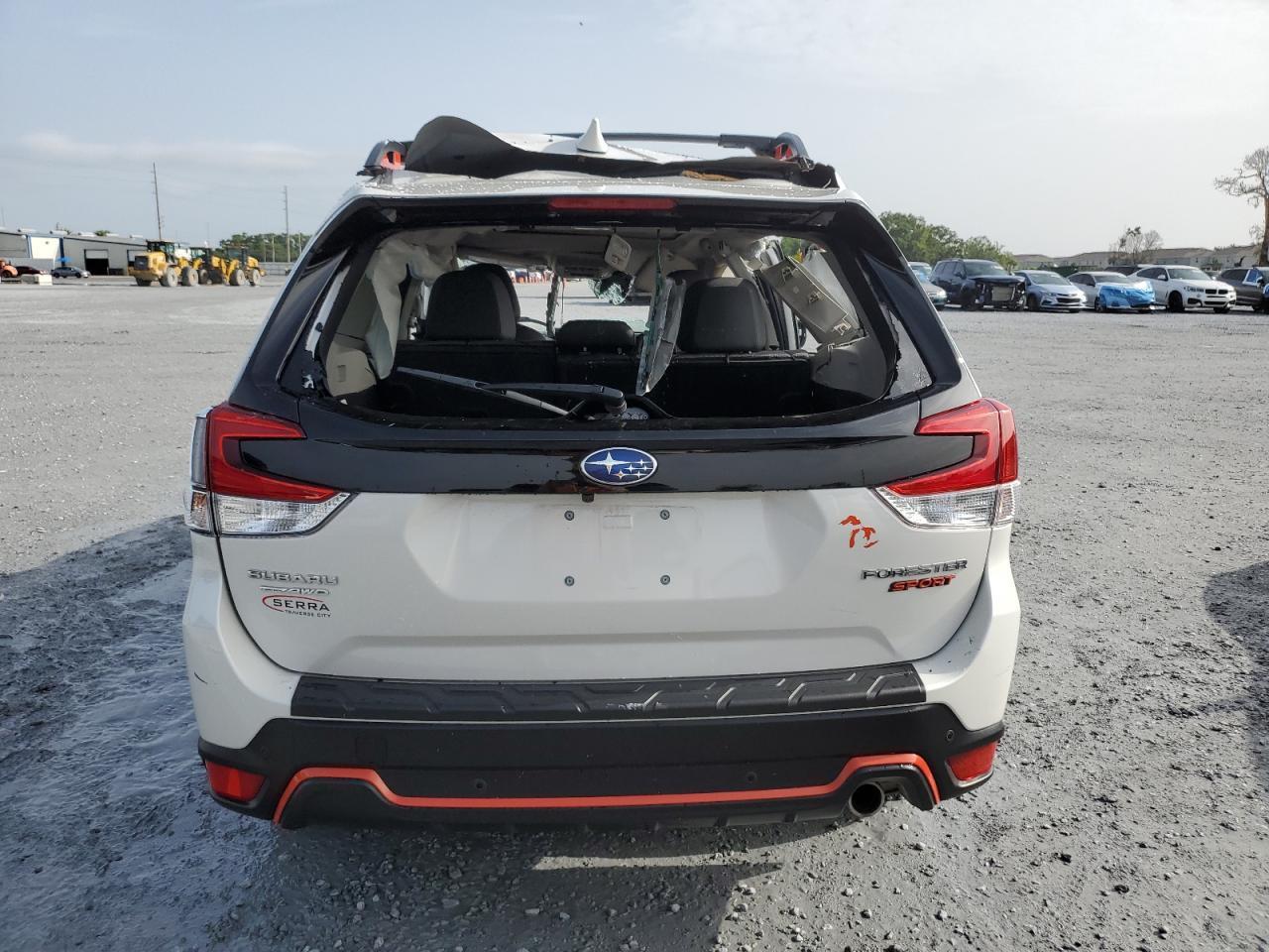 2022 Subaru Forester Sport - Image 6