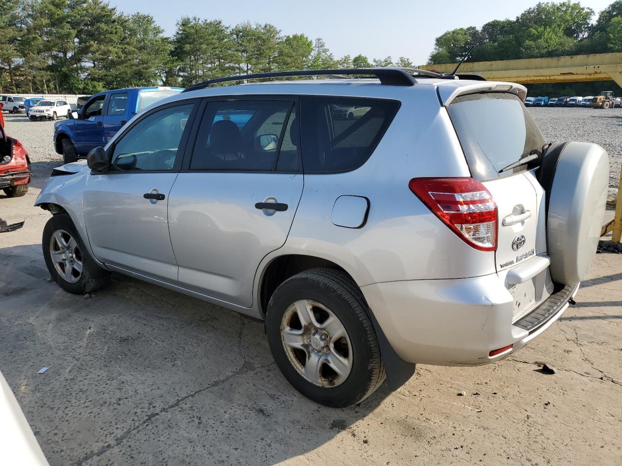 2010 Toyota Rav4 - Image 2
