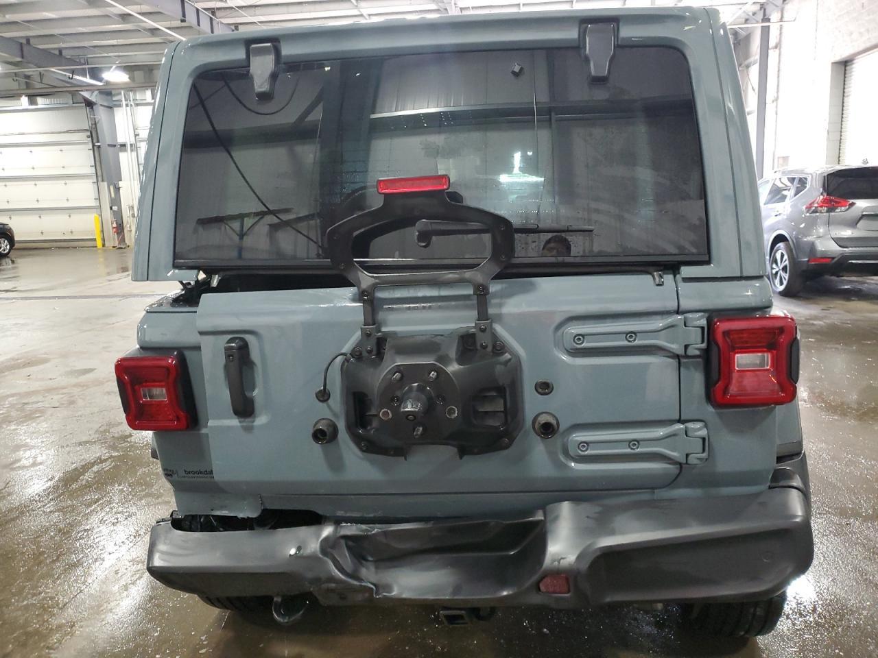 2024 Jeep Wrangler Sahara - Фото 6