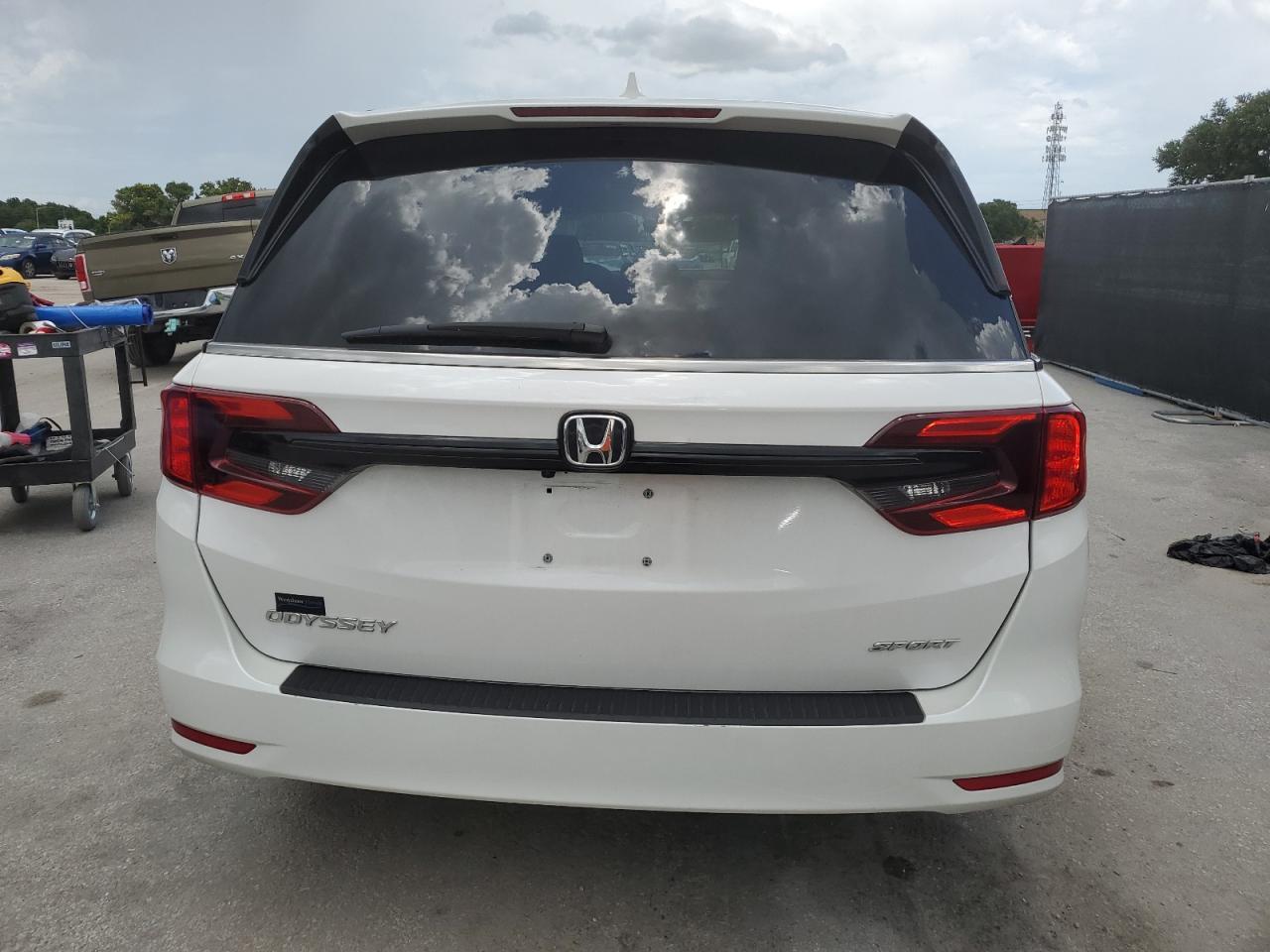 2024 Honda Odyssey Sport - Фото 6
