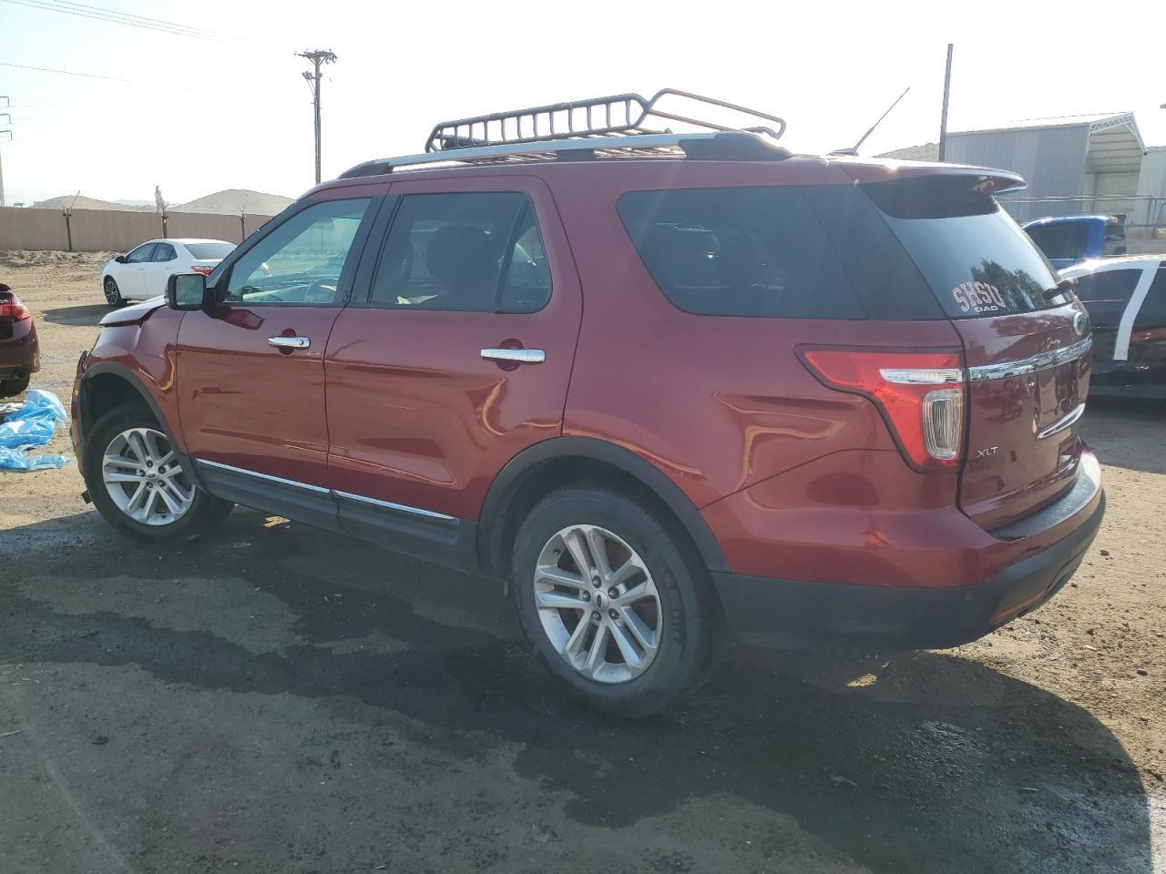 2014 Ford Explorer Xlt - Image 2