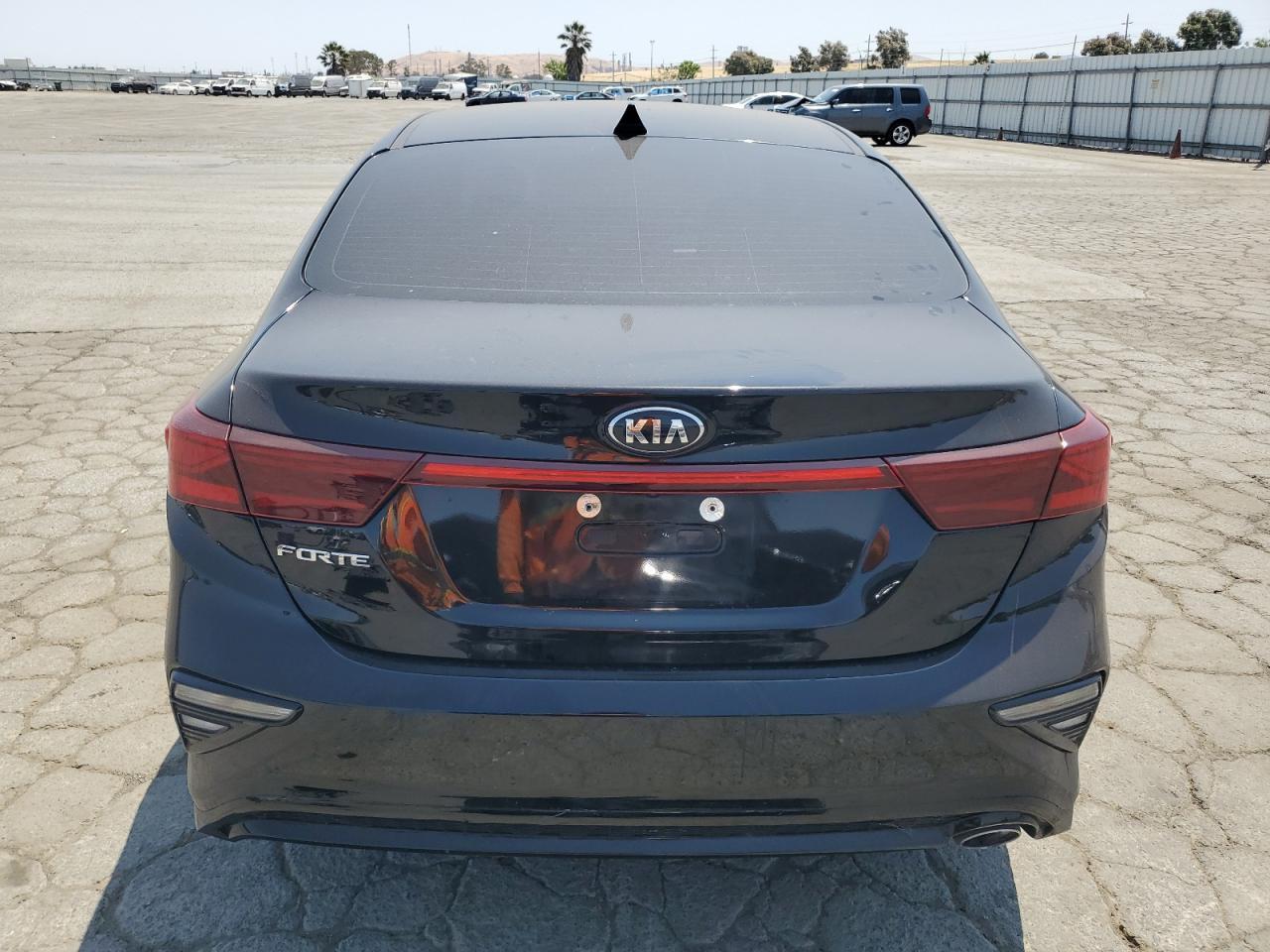 2021 Kia Forte Fe - Image 6