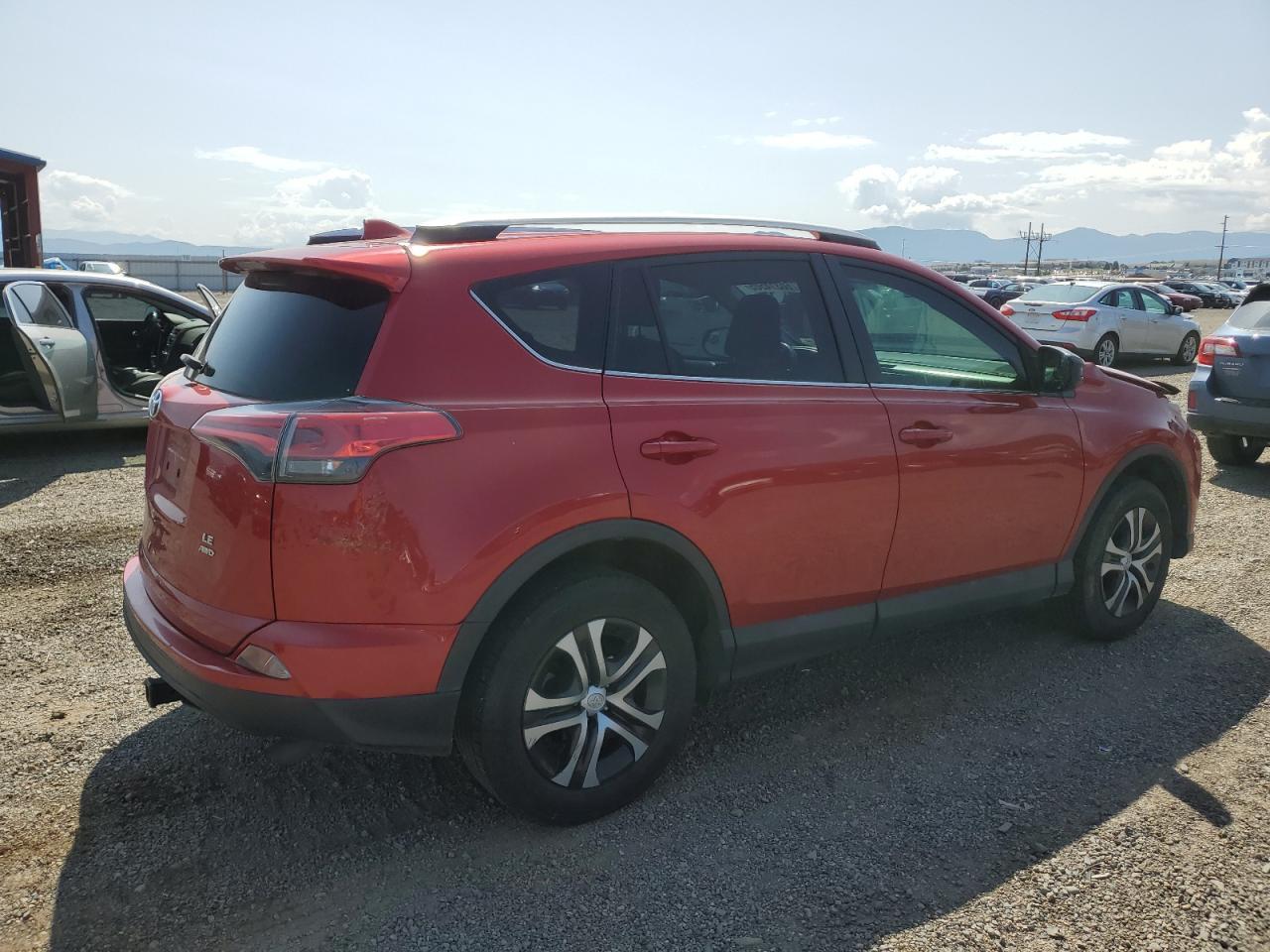 2016 Toyota Rav4 Le - Image 3