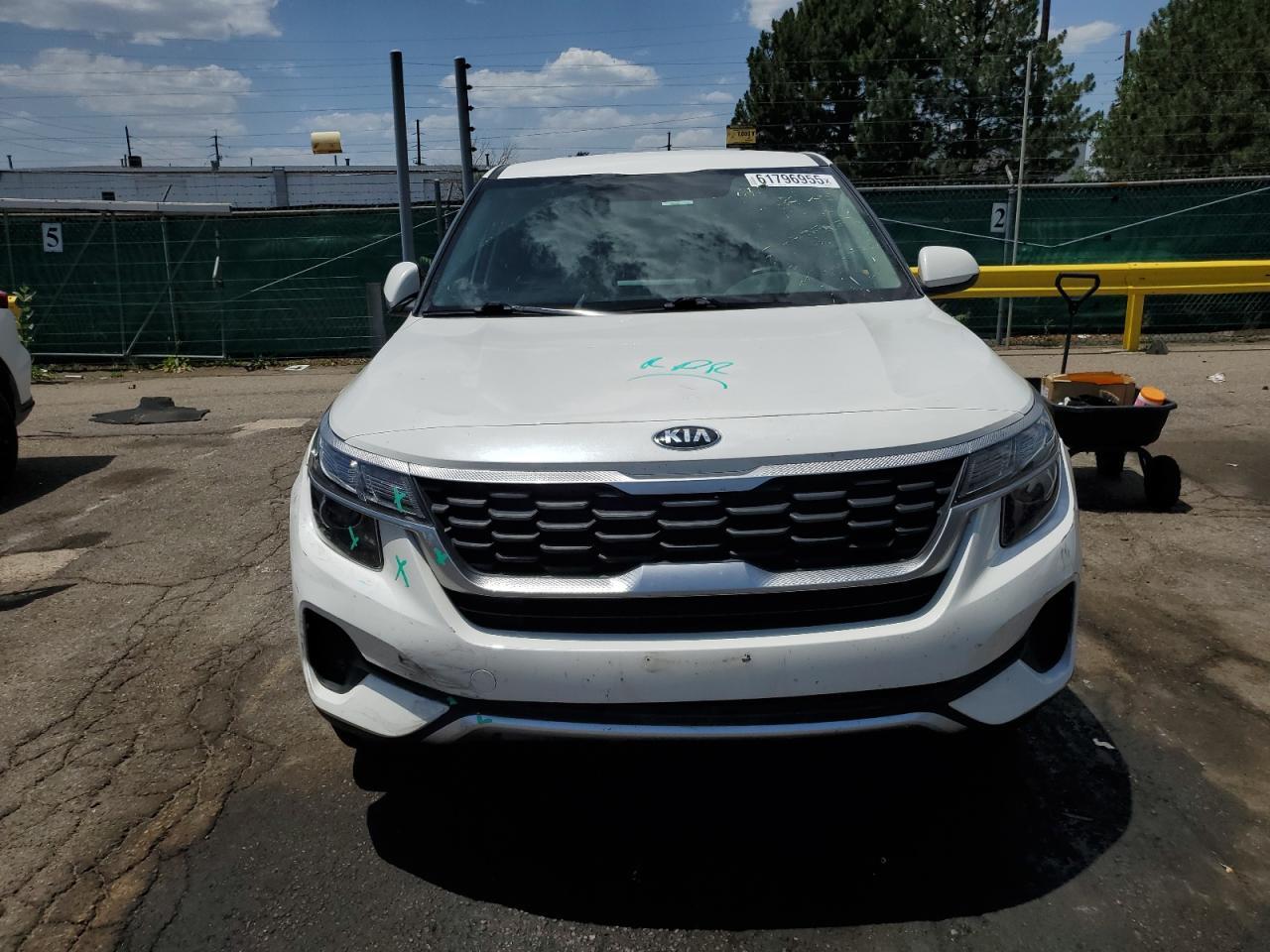 2021 Kia Seltos Lx - Фото 5