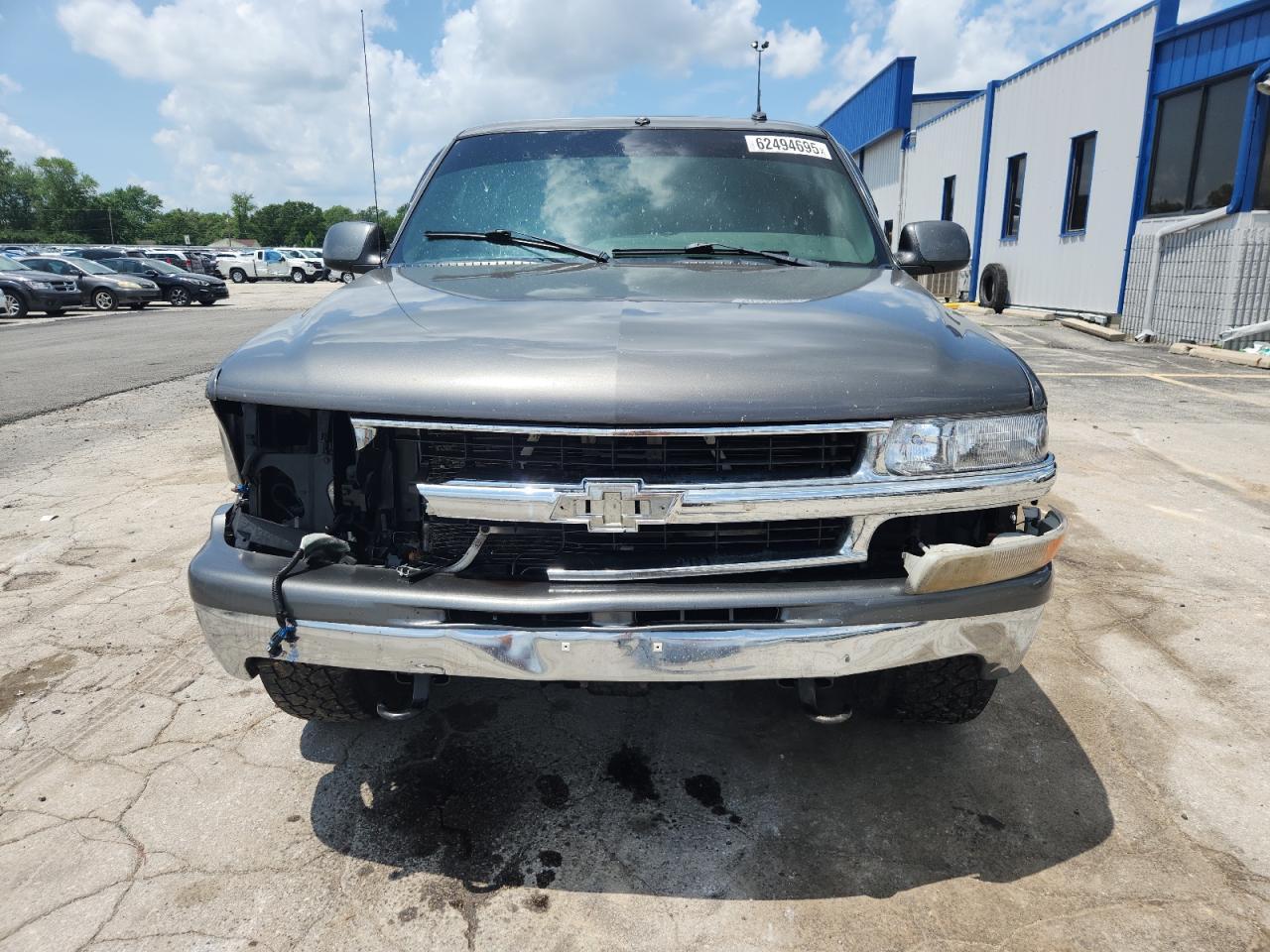 2002 Chevrolet Tahoe K1500 - Image 5