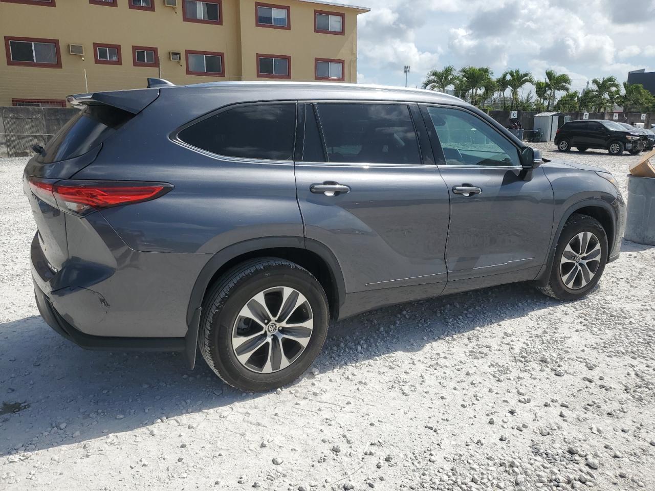 2020 Toyota Highlander Xle - Фото 3
