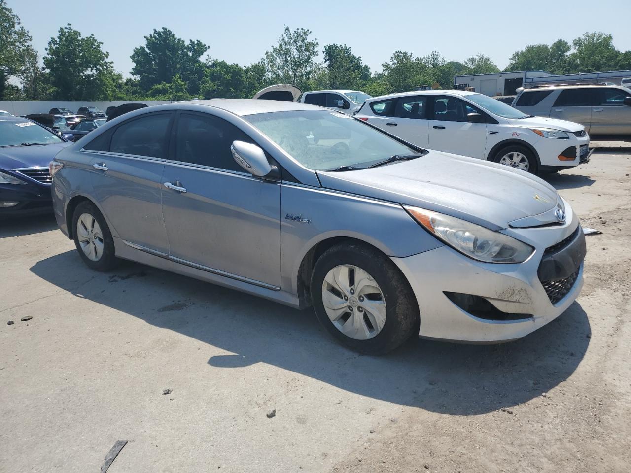 2015 Hyundai Sonata Hybrid - Image 4