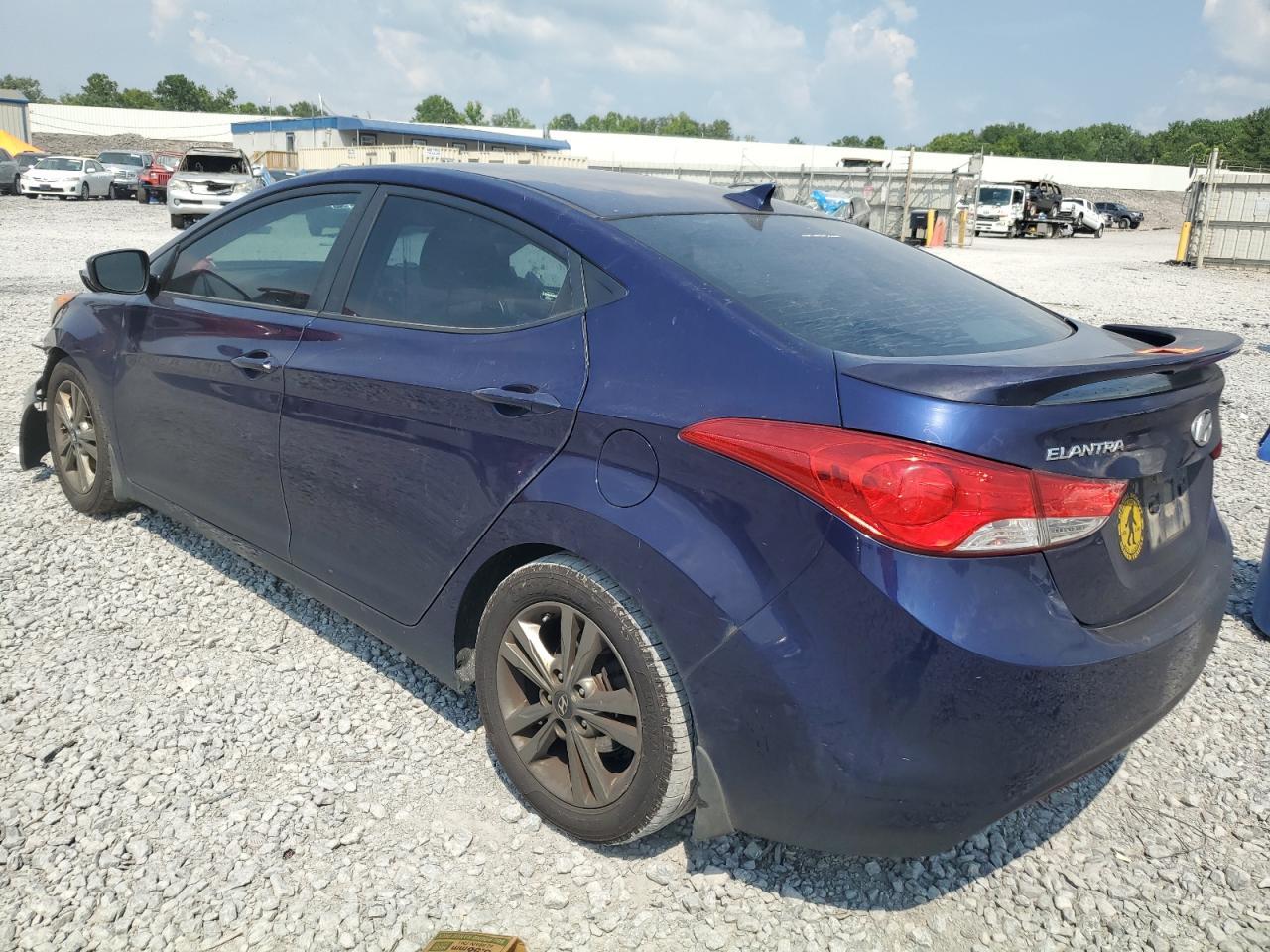 2013 Hyundai Elantra Gls - Фото 2