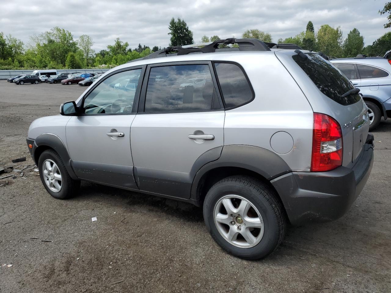 2005 Hyundai Tucson Gls - Фото 2