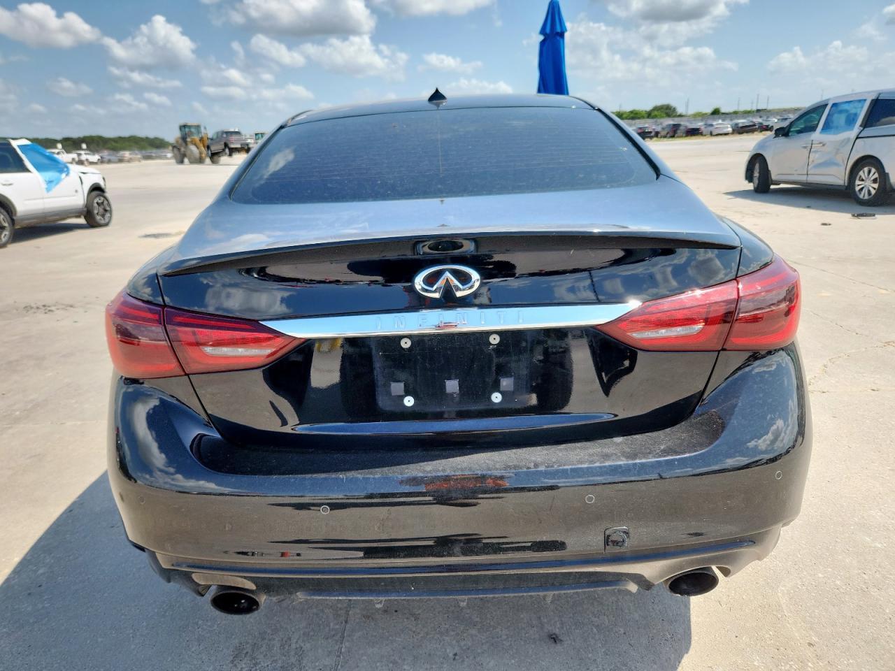 2018 Infiniti Q50 Luxe - Image 6