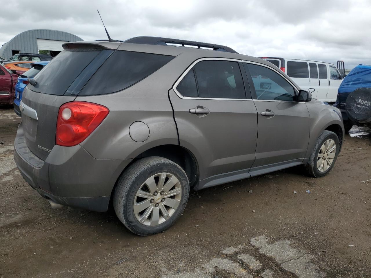 2011 Chevrolet Equinox Lt - Image 3