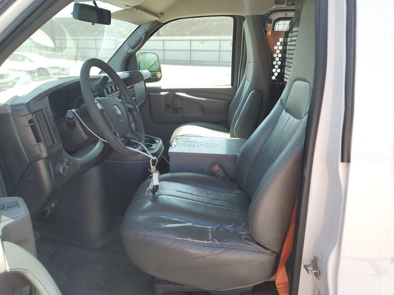 2014 Chevrolet Express G2500 - Фото 7