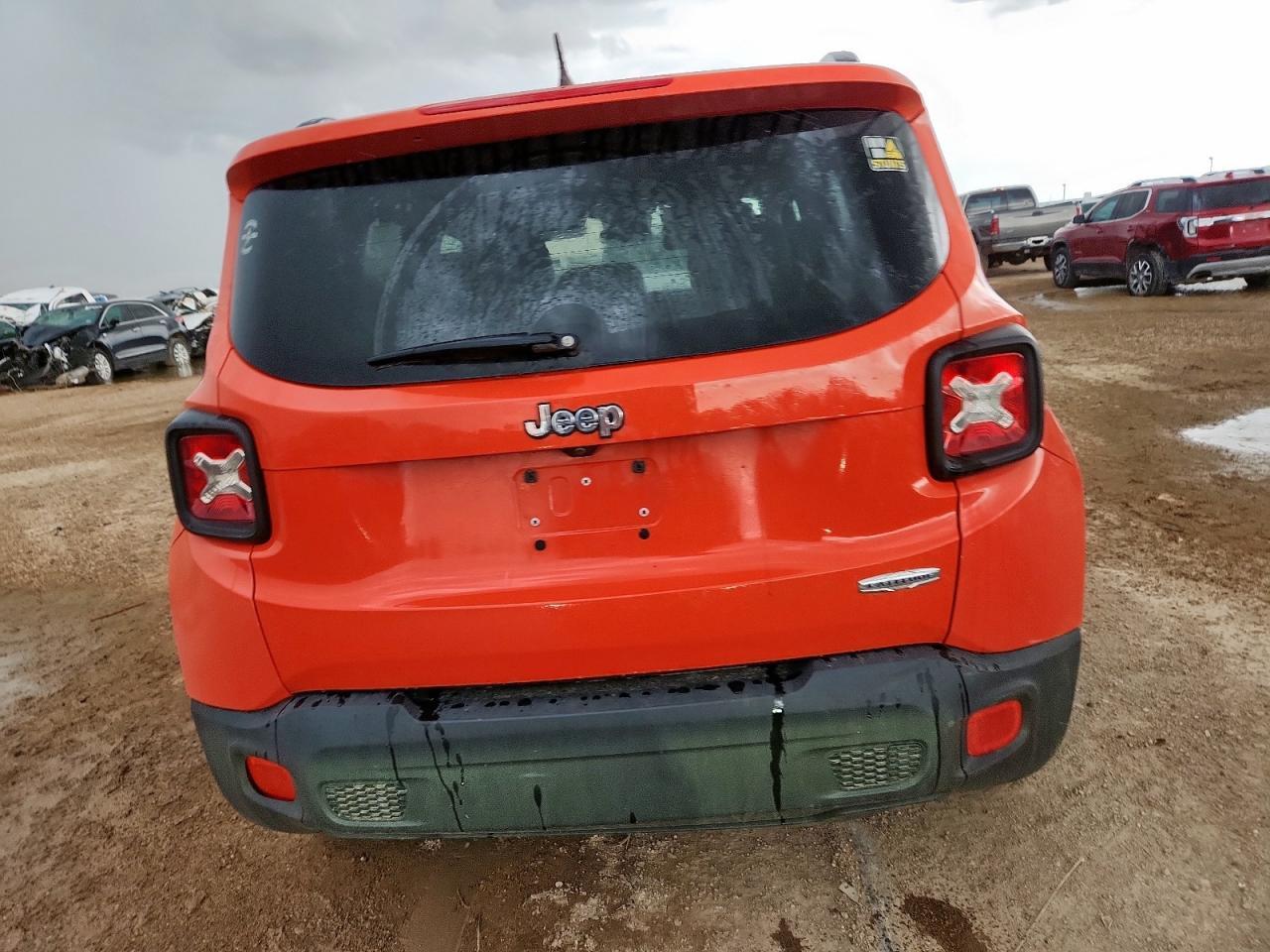 2015 Jeep Renegade Latitude - Фото 6