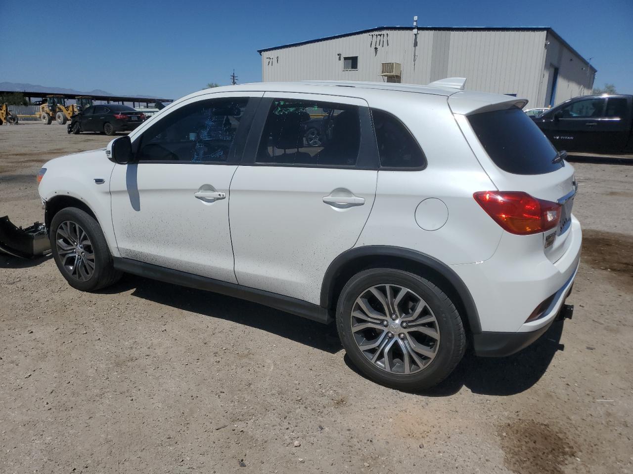 2019 Mitsubishi Outlander Sport Se - Фото 2