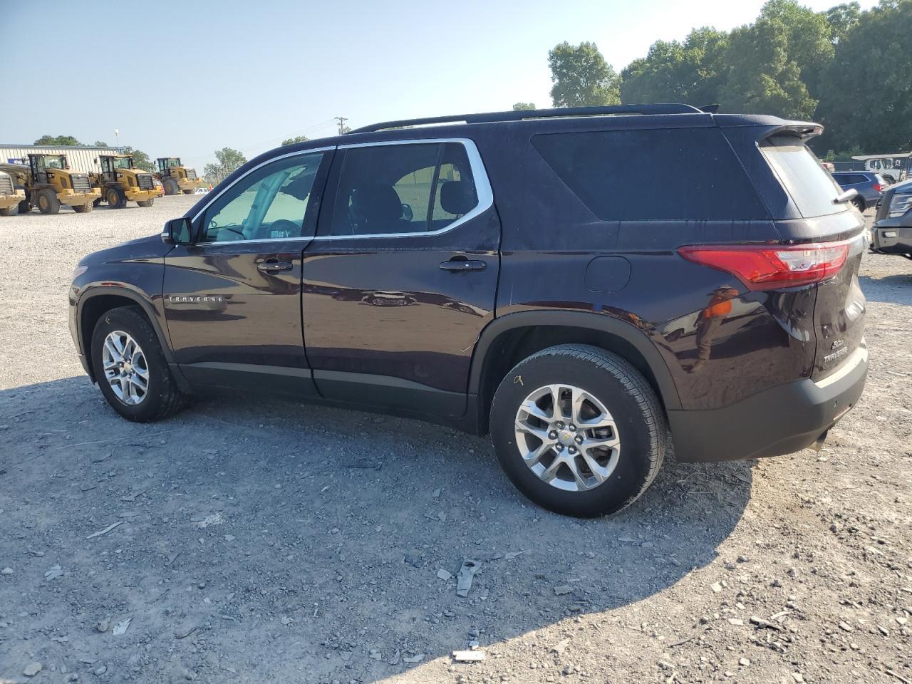 2020 Chevrolet Traverse Lt - Image 2