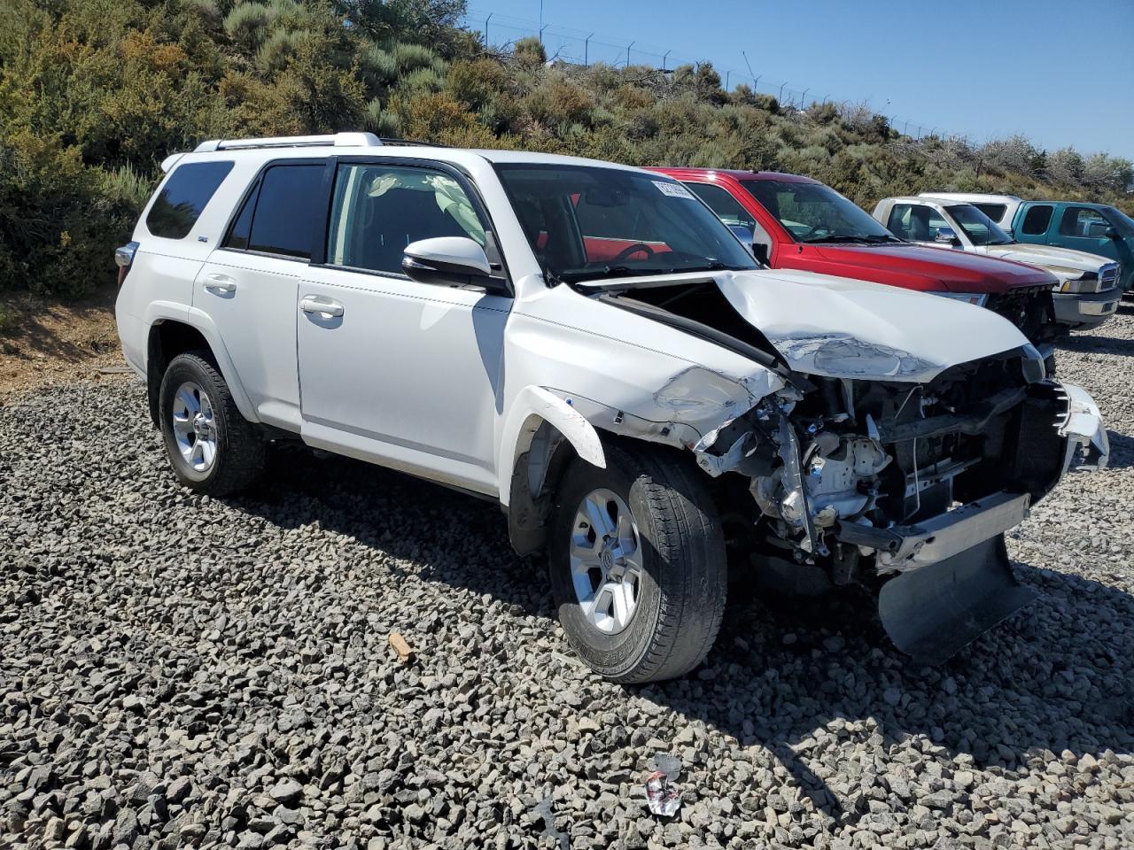 2016 Toyota 4Runner Sr5/Sr5 Premium - Фото 4