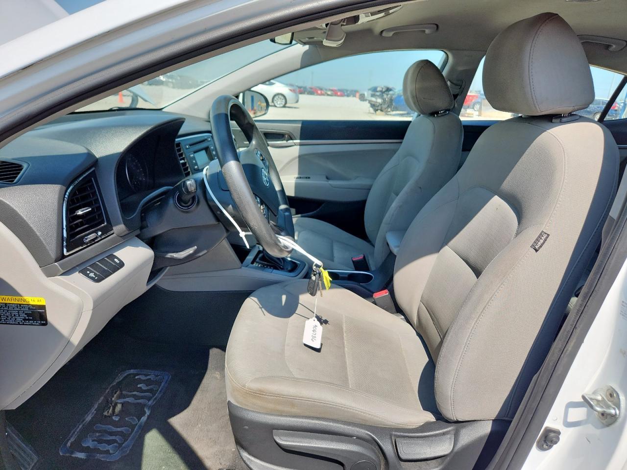 2017 Hyundai Elantra Se - Фото 7