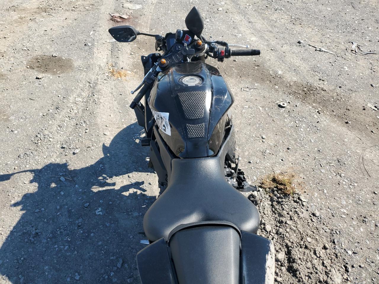 2025 Yamaha Yzfr7 - Фото 6