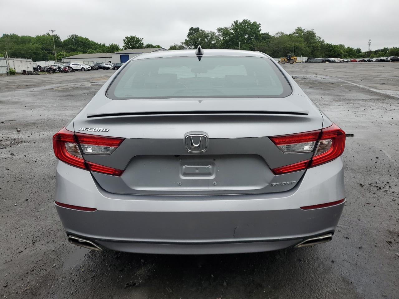 2022 Honda Accord Sport - Image 6