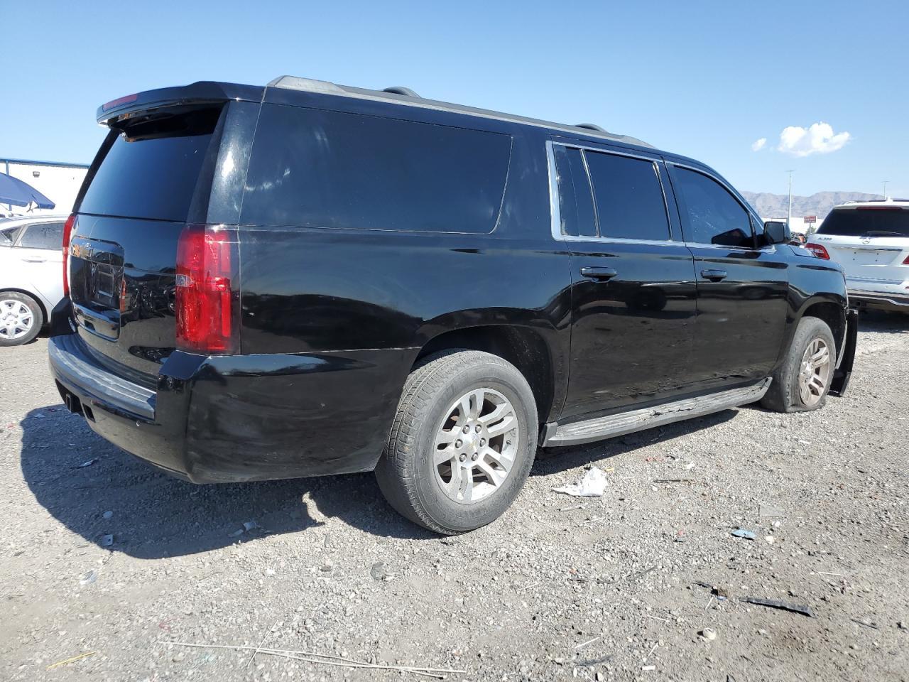 2016 Chevrolet Suburban C1500 Lt - Image 3