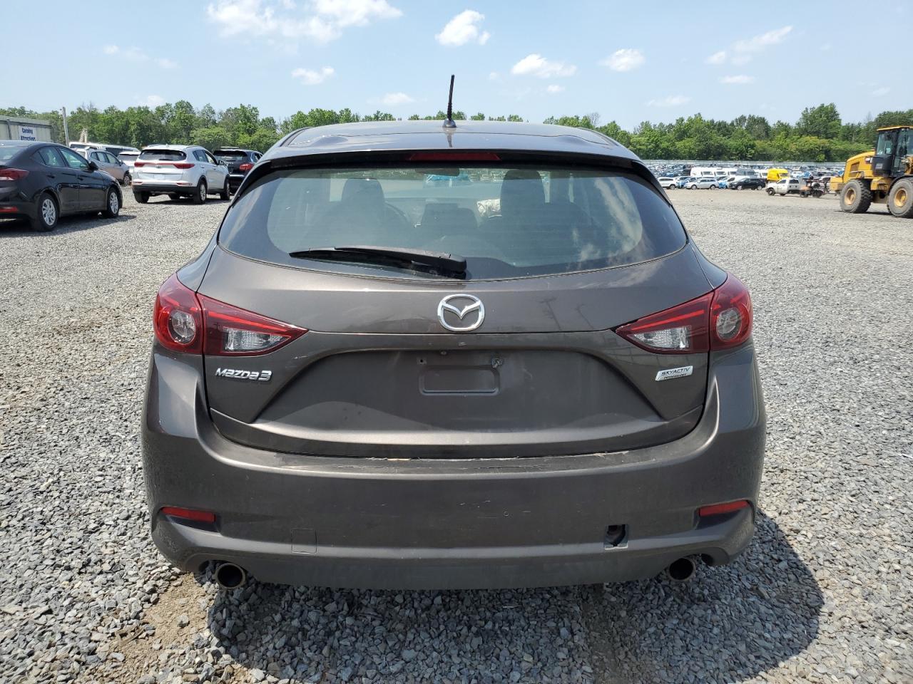 2017 Mazda 3 Touring - Фото 6