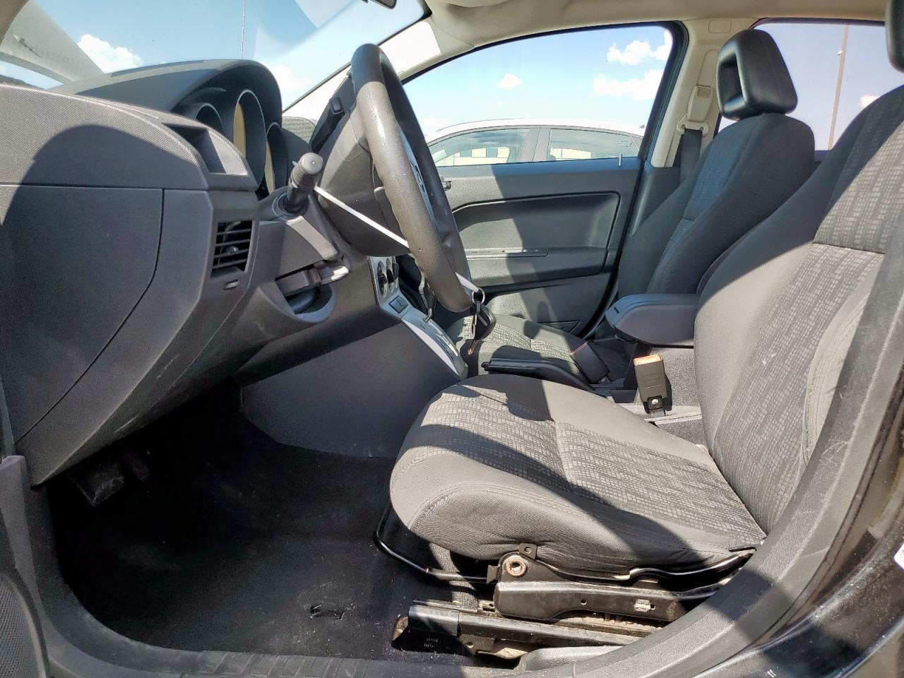 2008 Dodge Caliber - Image 7