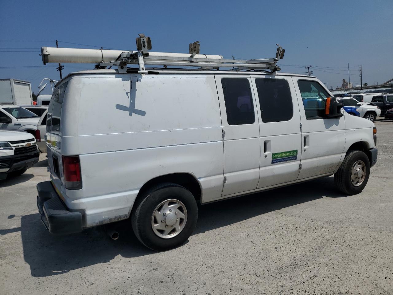 2012 Ford Econoline E250 Van - Image 3