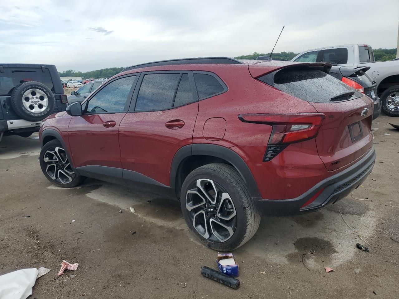 2025 Chevrolet Trax 2Rs - Image 2
