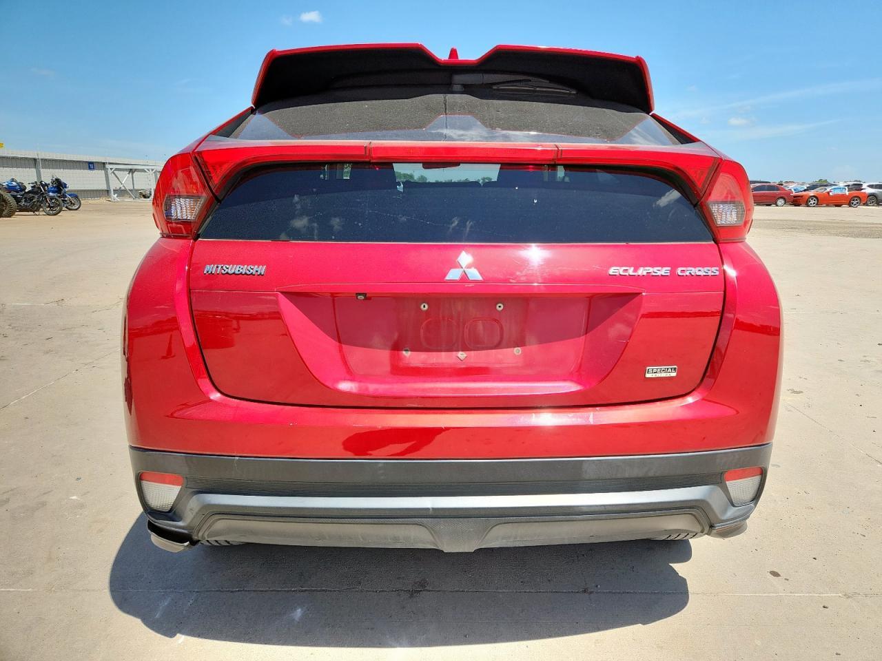 2019 Mitsubishi Eclipse Cross Le - Image 6