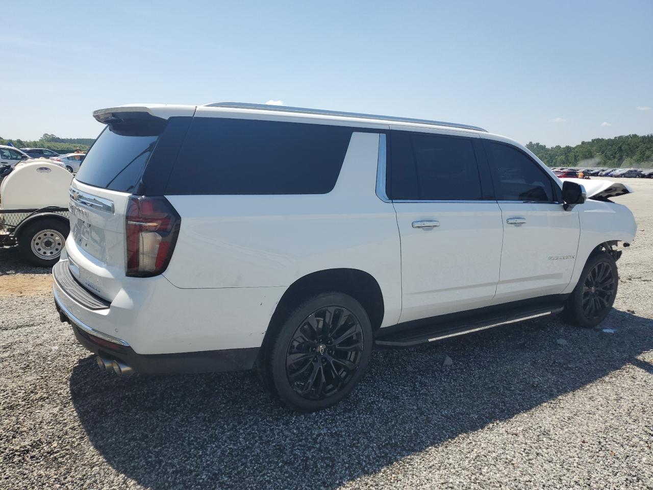 2021 Chevrolet Suburban C1500 Premier - Фото 3