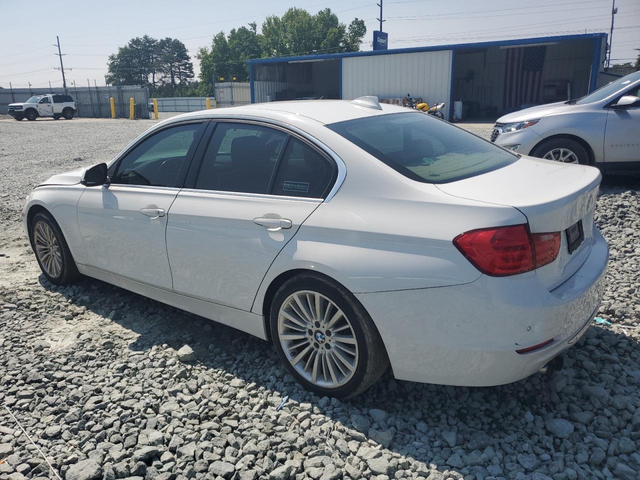 2012 BMW 328 I - Фото 2