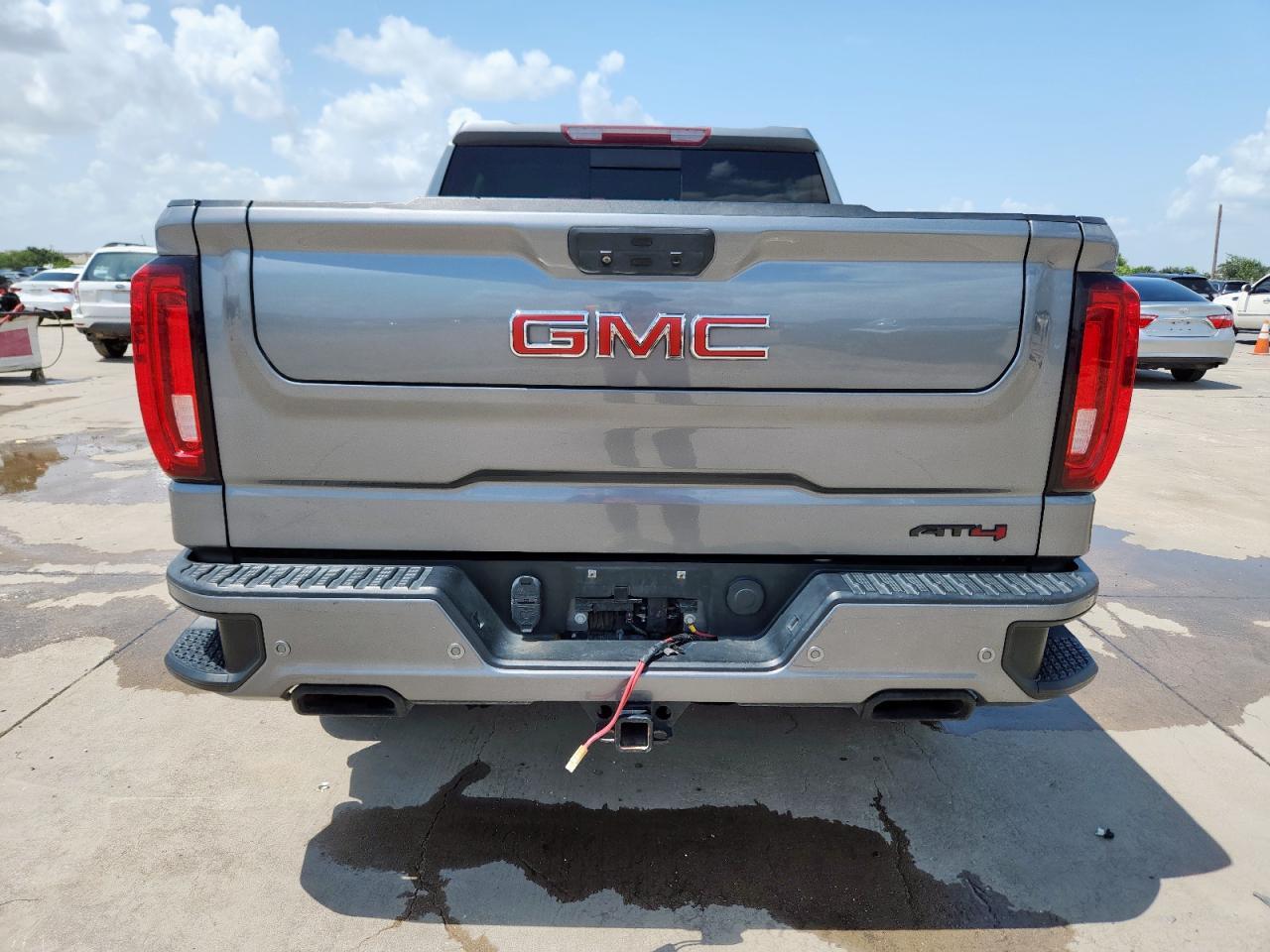 2020 GMC Sierra K1500 At4 - Фото 6