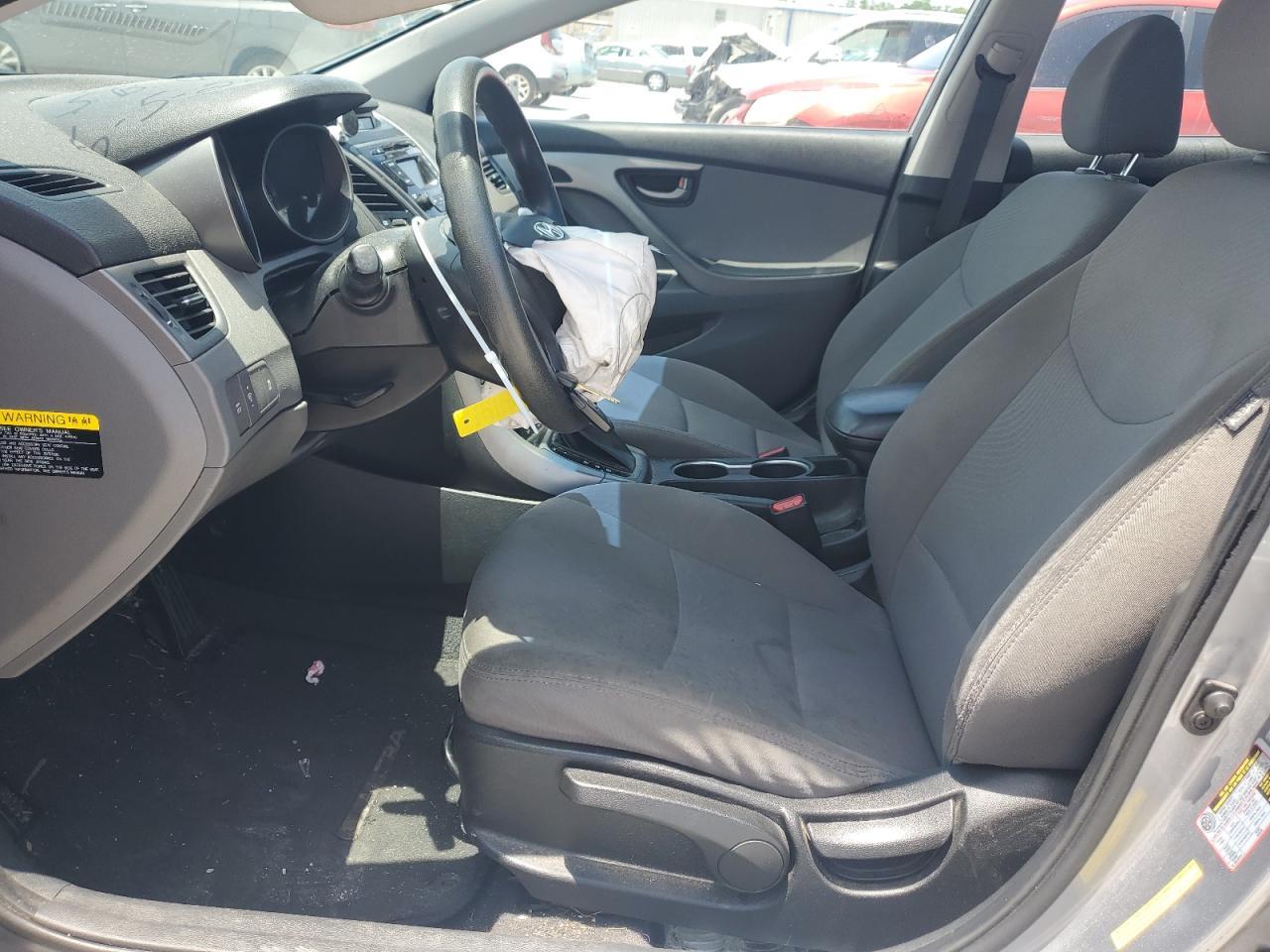 2016 Hyundai Elantra Se - Image 7
