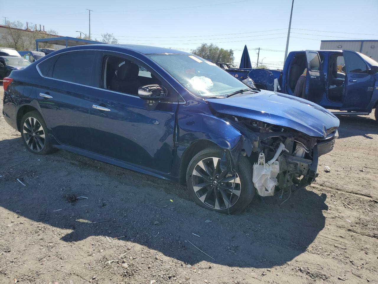 2017 Nissan Sentra Sr Turbo - Фото 4