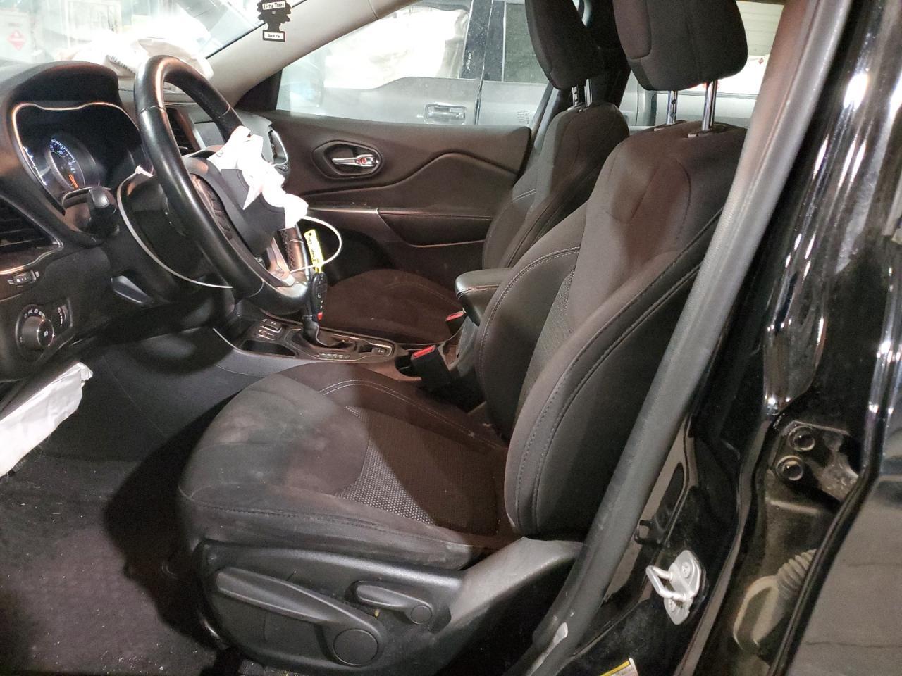 2019 Jeep Cherokee Latitude - Фото 7