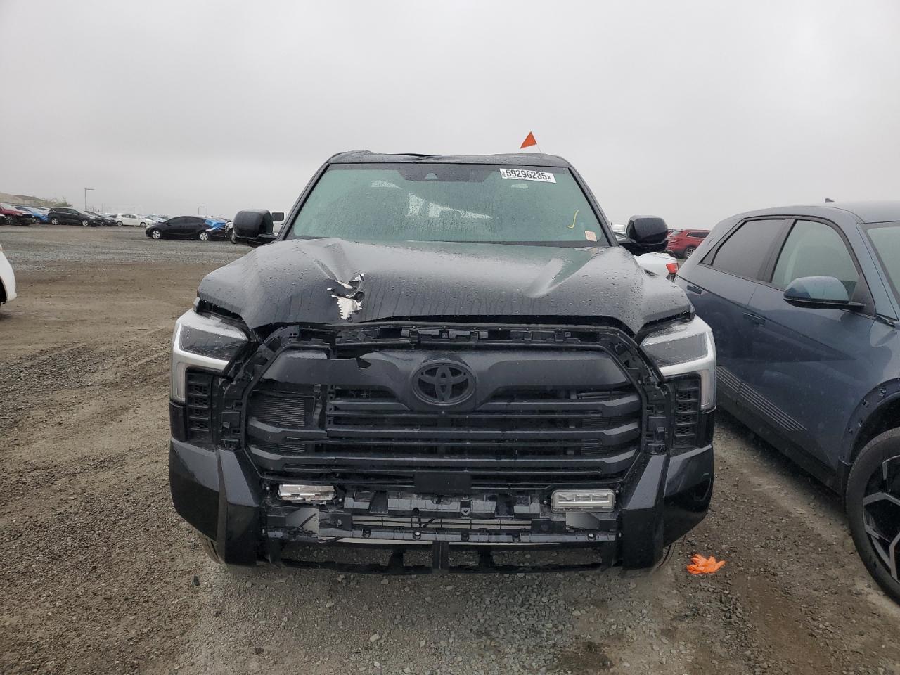 2025 Toyota Tundra Crewmax Limited - Image 5