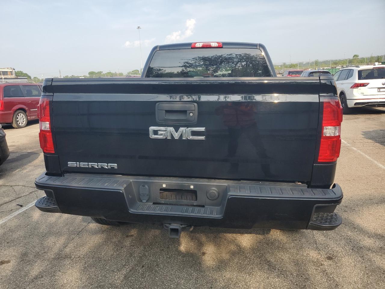 2017 GMC Sierra K1500 - Фото 6