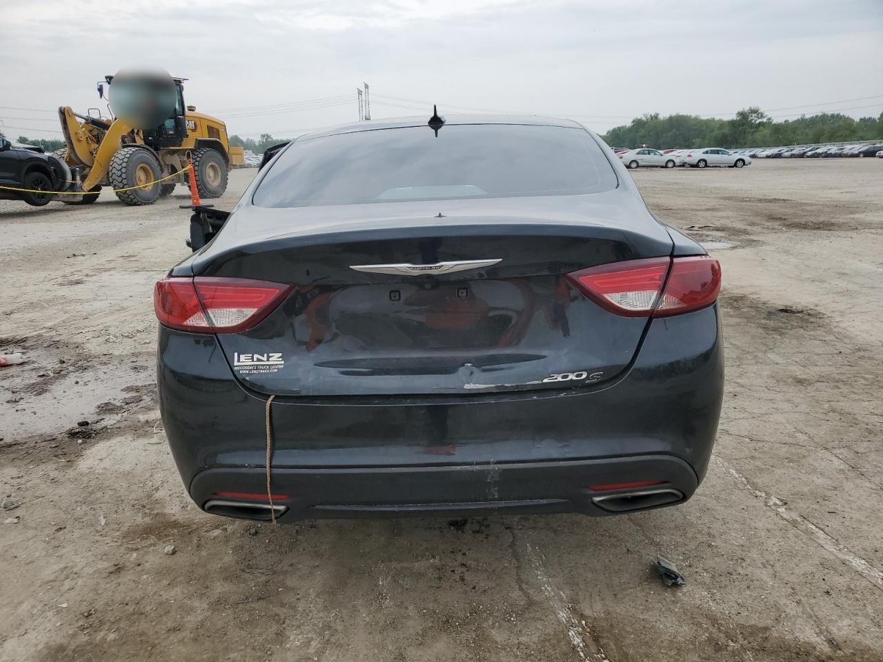 2015 Chrysler 200 S - Image 6