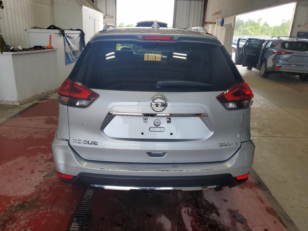 2019 Nissan Rogue S - Фото 6