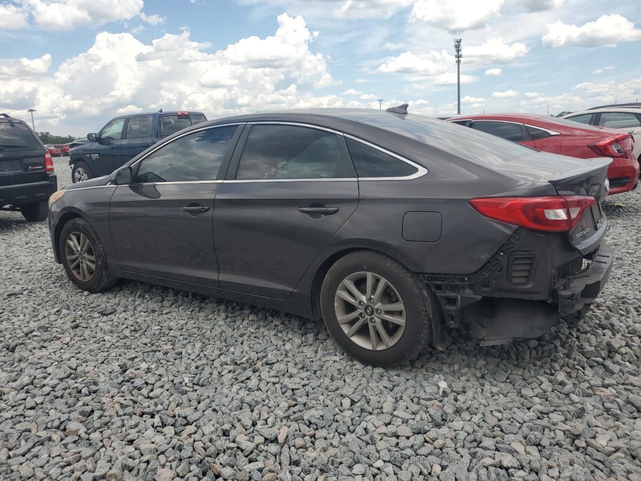 2016 Hyundai Sonata Se - Image 2