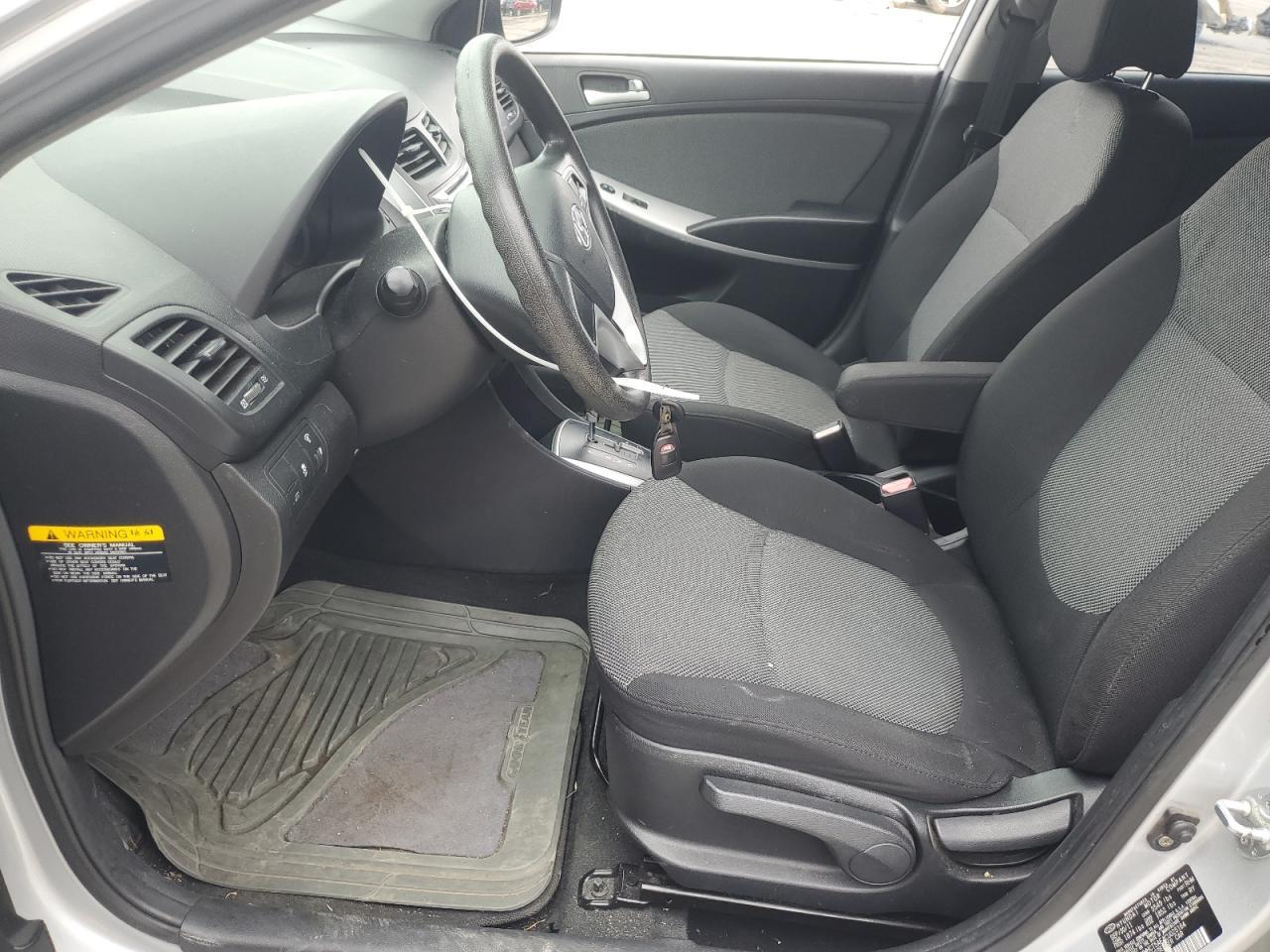 2012 Hyundai Accent Gls - Image 7