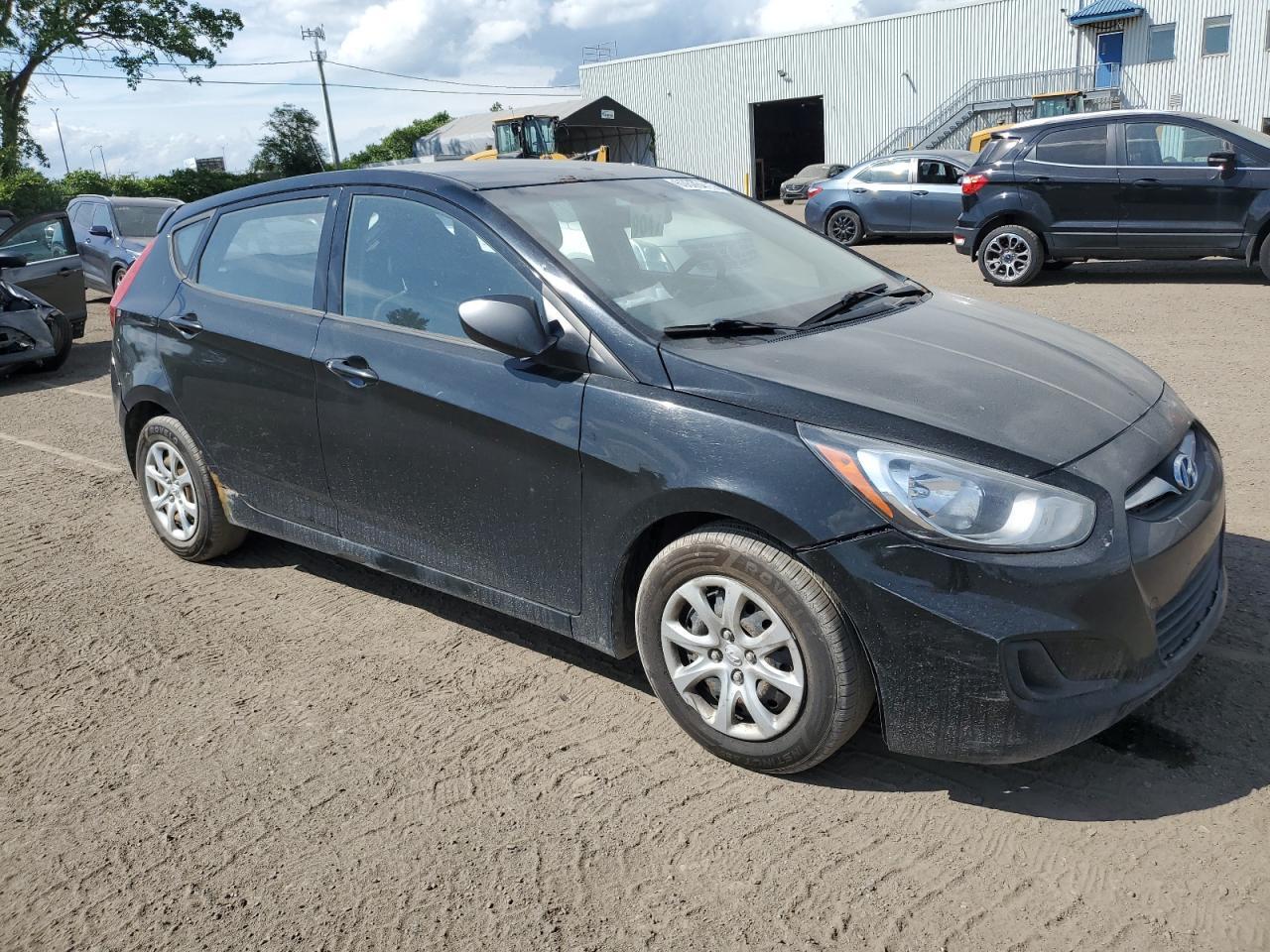 2014 Hyundai Accent Gls - Image 4