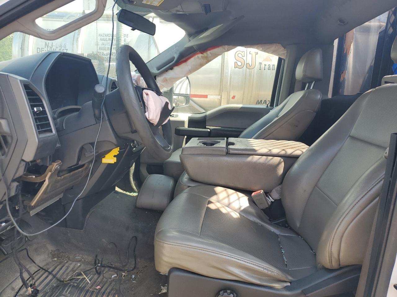 2018 Ford F450 Super Duty - Фото 7