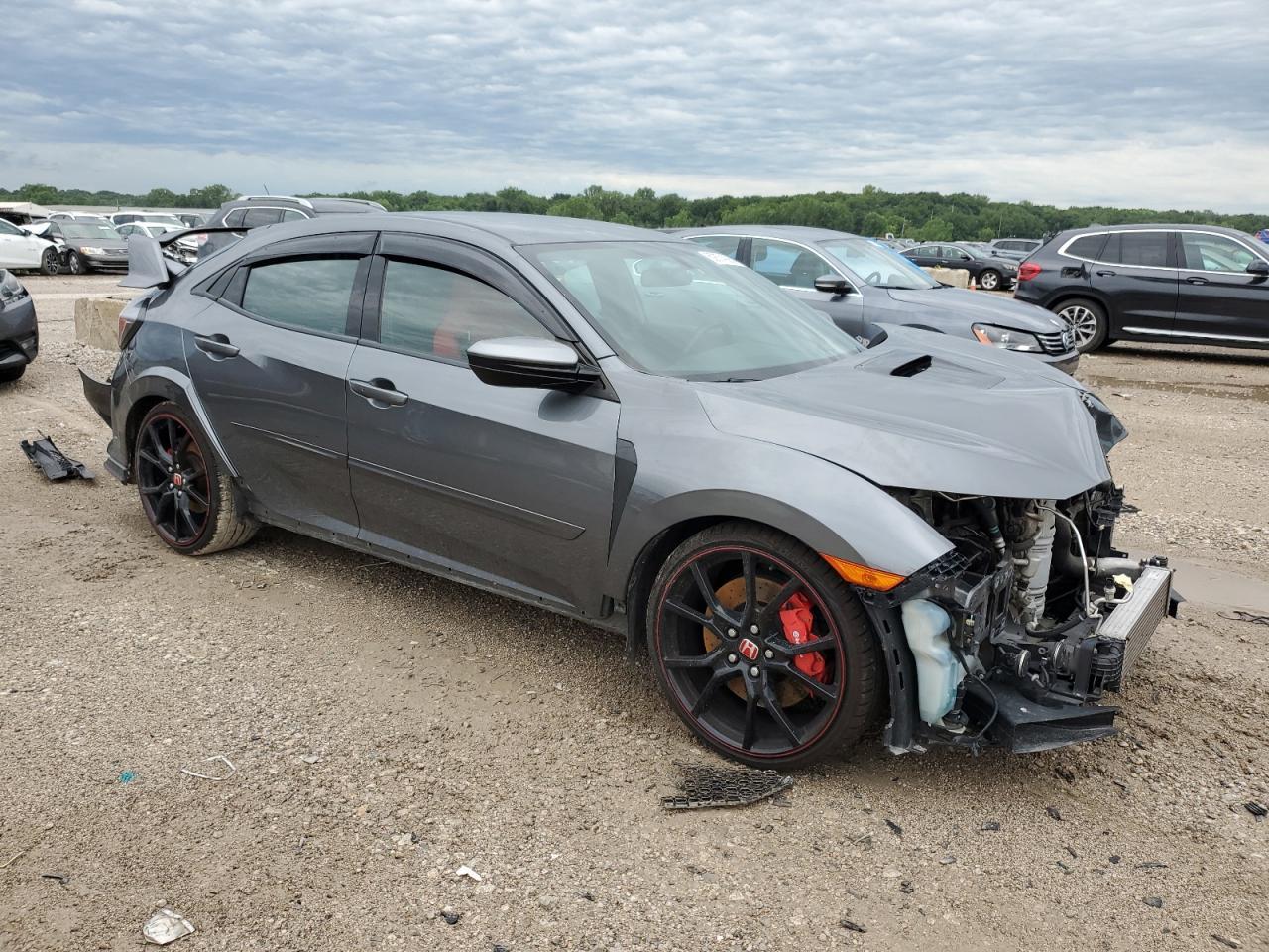 2018 Honda Civic Type-R Touring - Image 4