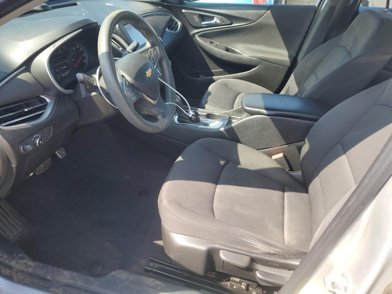 2017 Chevrolet Malibu Ls - Image 7