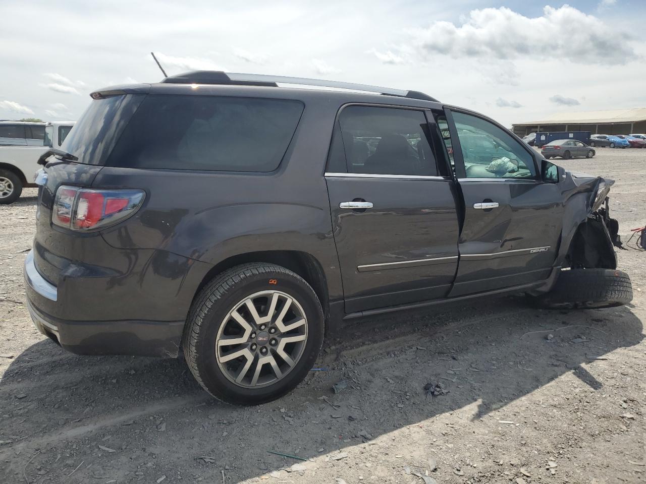 2013 GMC Acadia Denali - Фото 3