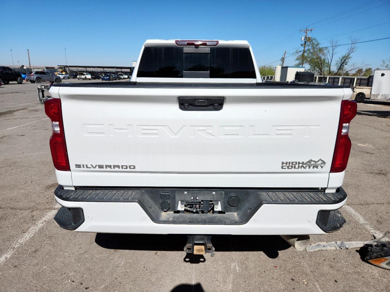 2023 Chevrolet Silverado K3500 High Country - Фото 6