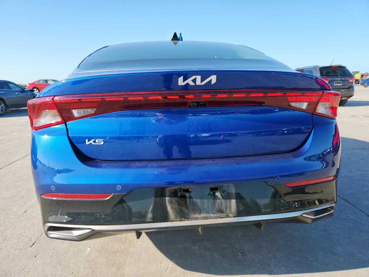 2023 Kia K5 Ex - Image 6